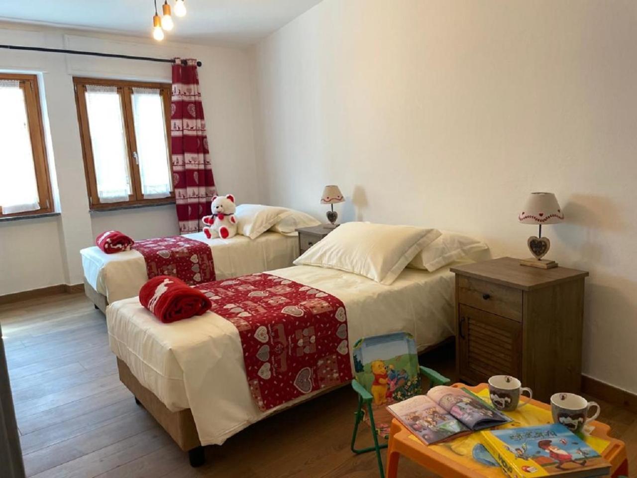Maison Julie-Lungo La Via Francigena Etroubles Zewnętrze zdjęcie