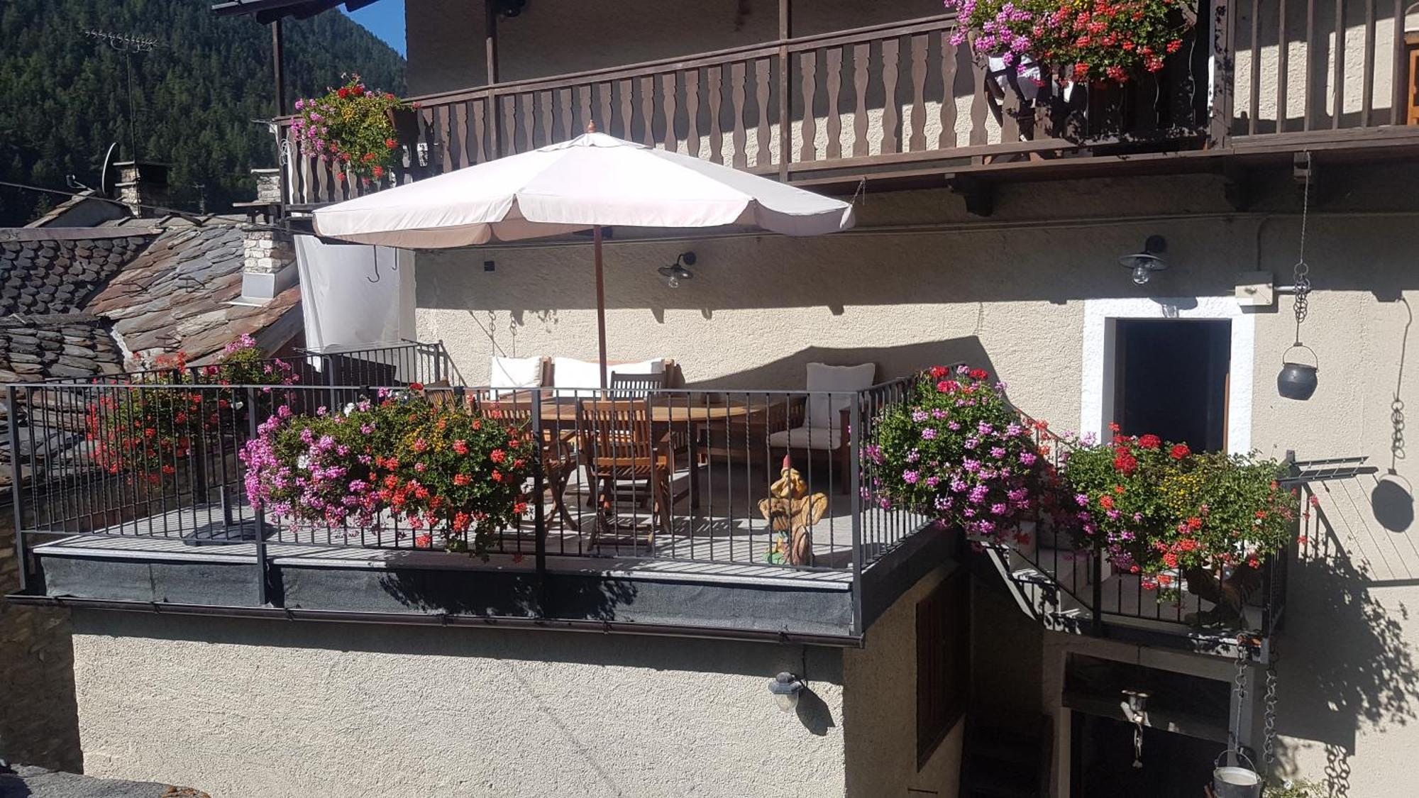 Maison Julie-Lungo La Via Francigena Etroubles Zewnętrze zdjęcie