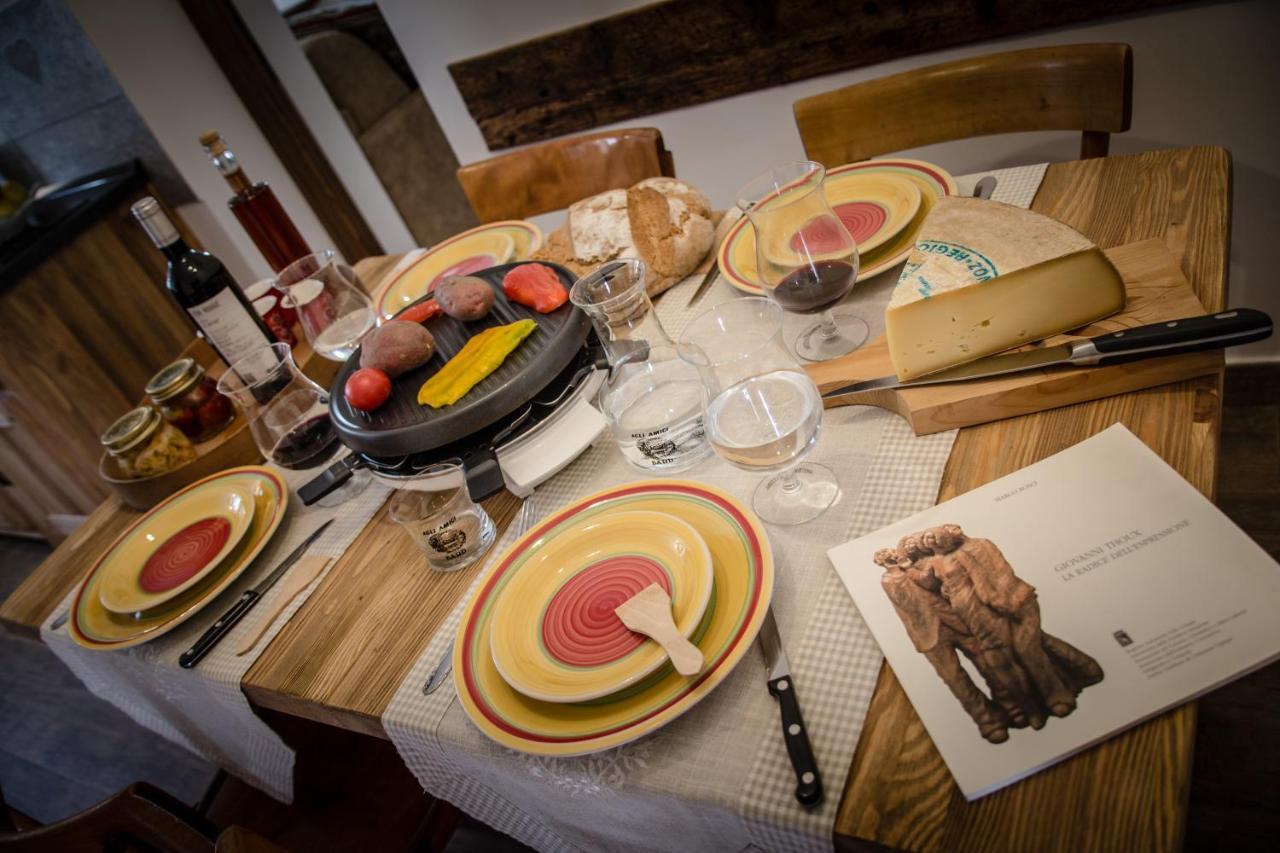 Maison Julie-Lungo La Via Francigena Etroubles Zewnętrze zdjęcie